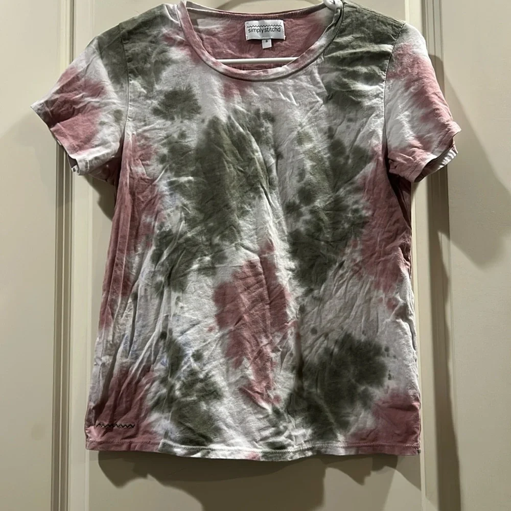NWOT Simply Stitchd Tie-Dye T-Shirt cotton White, Pink, Olive teen girl size S